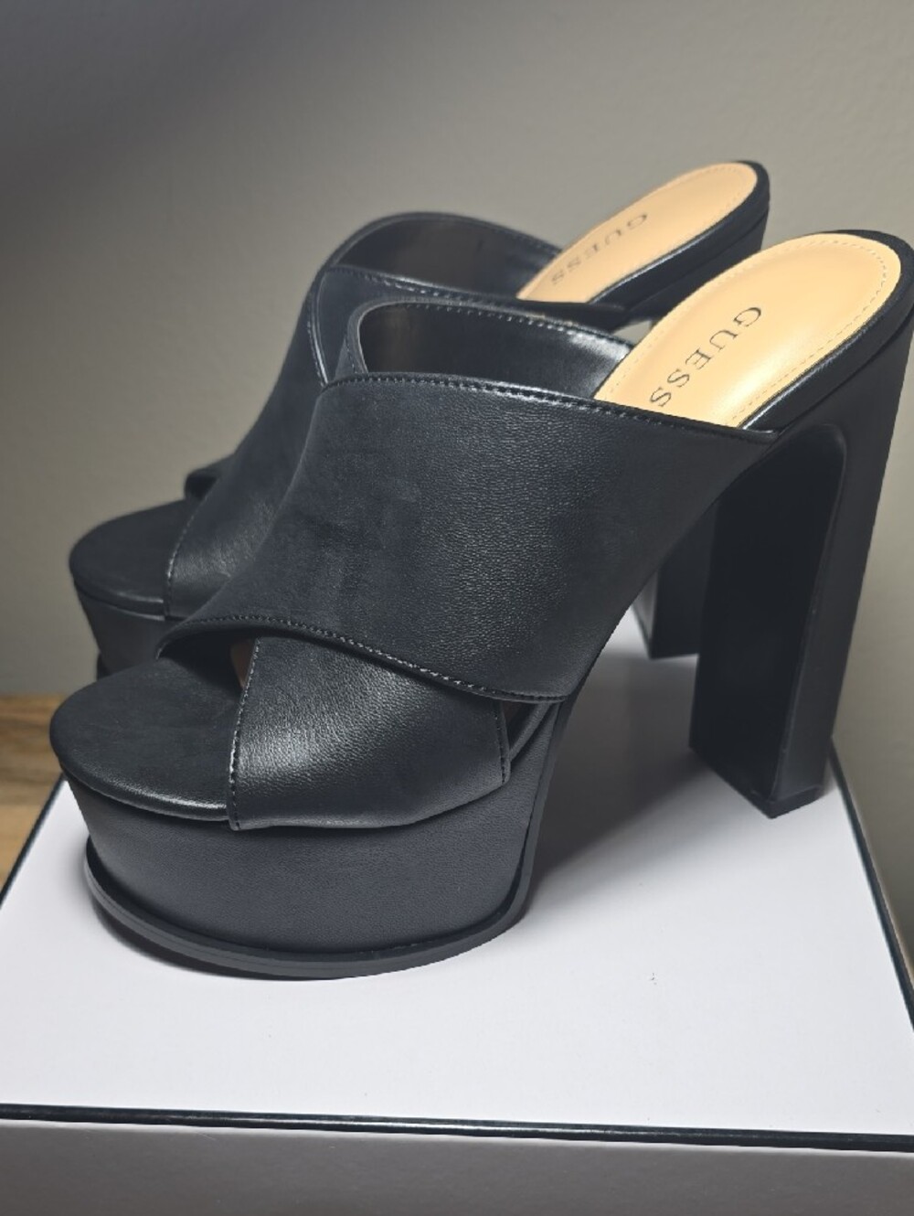 Guess Black Leather Crossband Platform Mules